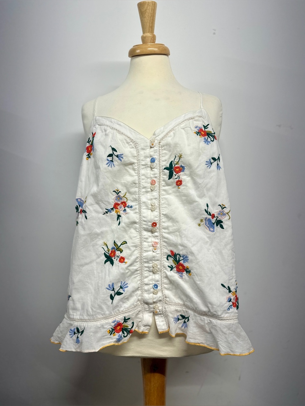 Anthropologie Embroidered Floral Button Front Cami Top White Size 16